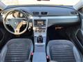 VOLKSWAGEN PASSAT 2.0 TDI Highline BlueM. Tech.