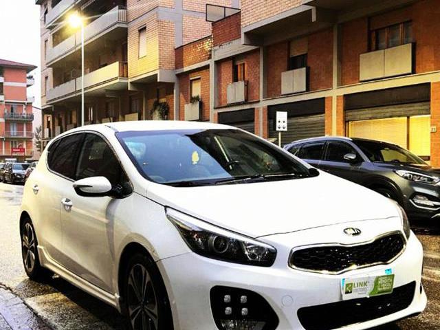 KIA CEE'D 1.6 CRDi 136 CV 5P GT Line -UNICO PROPRIETARIO-