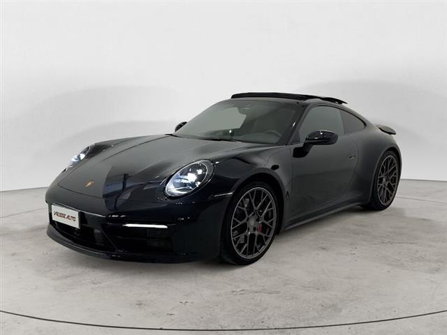 PORSCHE 911 Carrera 4S