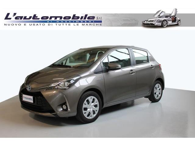 TOYOTA YARIS 1.5 Hybrid 5 porte Business