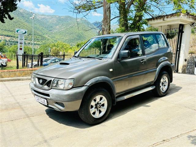 NISSAN Terrano II 2.7 Tdi 3 porte Sport Safari