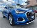 AUDI Q3 35 TDI S tronic Business Advanced