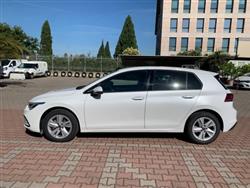 VOLKSWAGEN GOLF 1.0 eTSI EVO DSG LIFE AZIENDALE