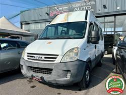 IVECO DAILY 2.3 Hpt PC-TN Combi L *RAMPA PER HANDICAP*