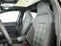 VOLKSWAGEN GOLF 2.0 TDI DSG LED Tetto ACC Navi App Cam 19