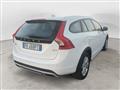 VOLVO V60 CROSS COUNTRY V60 Cross Country D3 Geartronic Business Plus