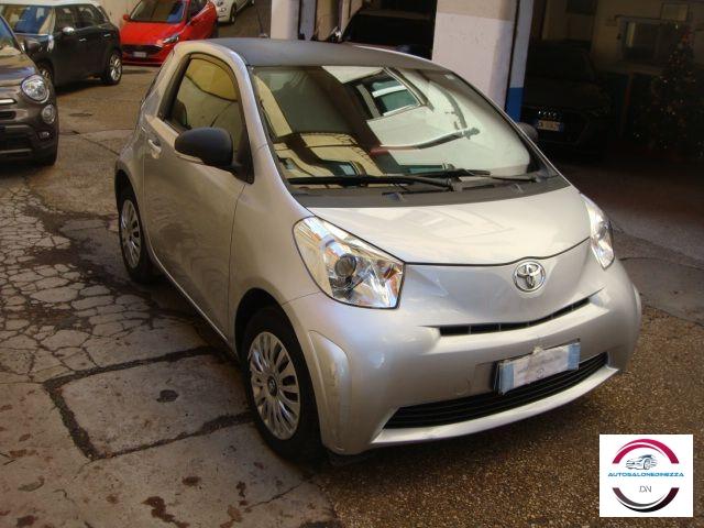 TOYOTA iQ 1.0 CVT Trend