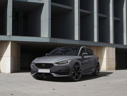 CUPRA LEON 1.5 Hybrid 150 CV DSG