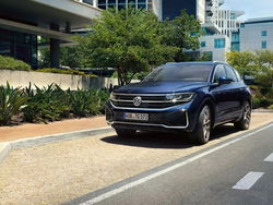 VOLKSWAGEN TOUAREG 3.0 V6 TSI eHybrid 462 CV R