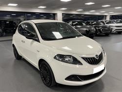 LANCIA YPSILON 1.0 Hybrid 69 CV Silver