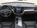 VOLVO XC60 B4 automatico Plus Dark