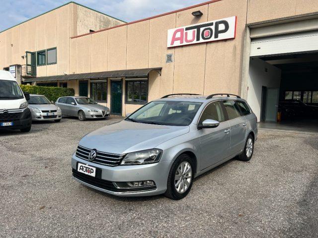 VOLKSWAGEN PASSAT 2.0 TDI DSG Highline BlueM. Tech.