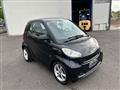 SMART Fortwo 1000 52 kW MHD coupÃ© passion