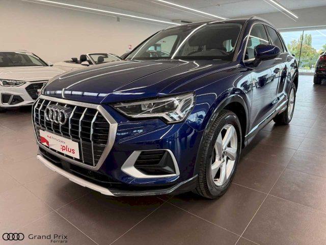 AUDI Q3 35 TDI S tronic Business Advanced