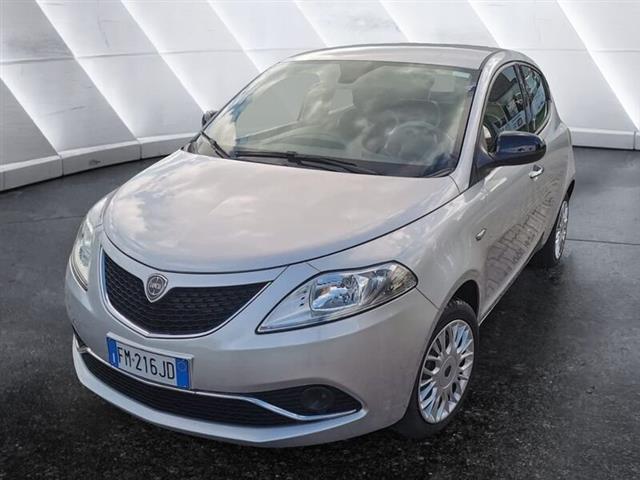 LANCIA YPSILON 1.2 69 CV 5 porte Gold