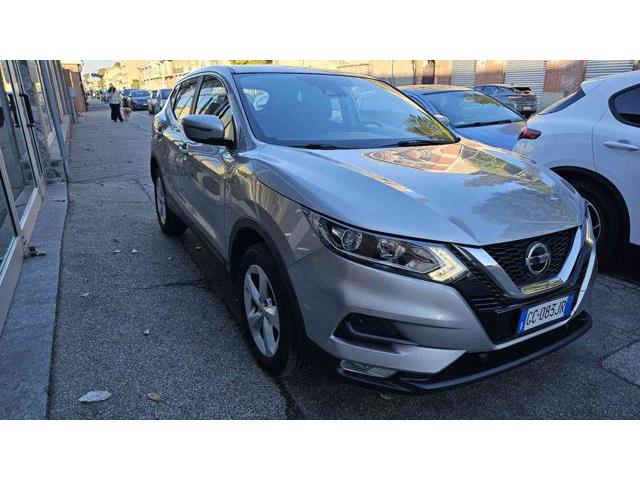 NISSAN QASHQAI 1.3 DIG-T 140 CV Business