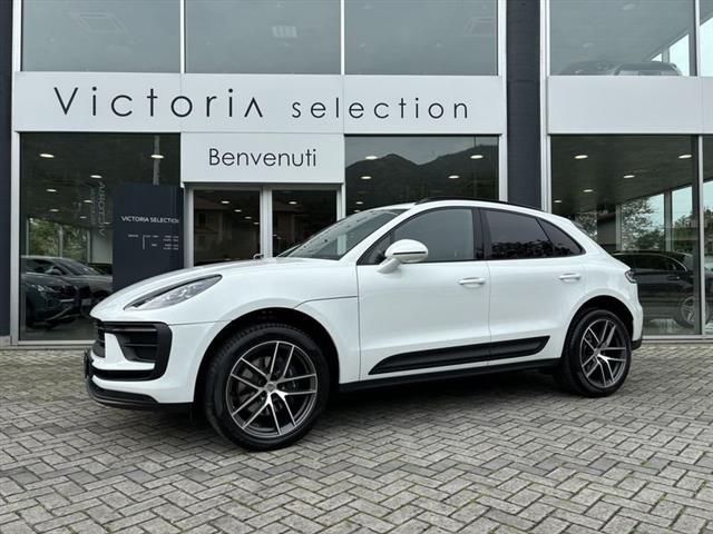 PORSCHE MACAN 2.0