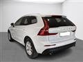 VOLVO XC60 B5 AWD Geartronic Momentum Pro