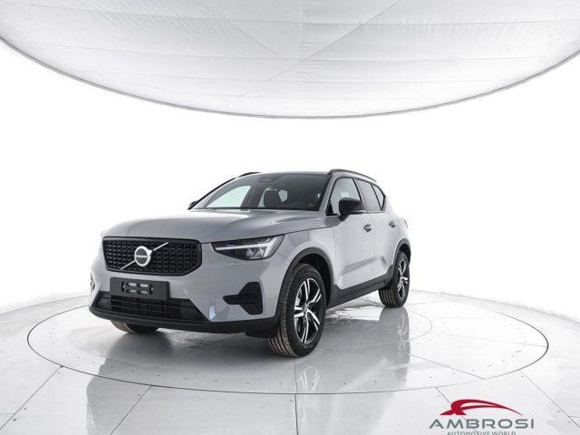 VOLVO XC40 B3 Mild hybrid Benzina Plus Dark