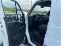 RENAULT MASTER 3,5T 2.3 dCi 135cv PL-TM L3H2 IVA ESPOSTA 3 posti