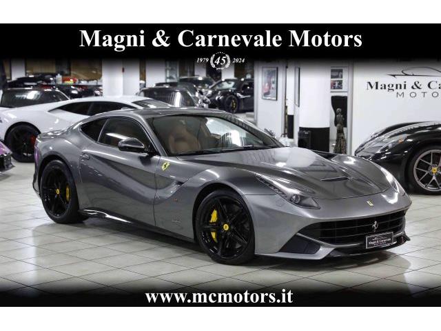 FERRARI F12 BERLINETTA|GRIGIO FERRO|DISPLAY PASS|CARBON PACK|