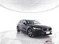 VOLVO V60 B4 (d) automatico Core - AUTOCARRO N1