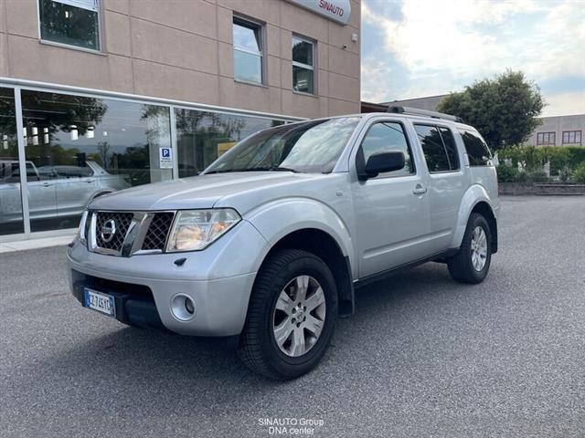 NISSAN PATHFINDER 2.5 dCi XE Plus