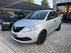 LANCIA YPSILON 1.0Hybrid 69cv-Neopatentati