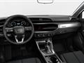 AUDI Q3 35 TDI S tronic Business Advanced