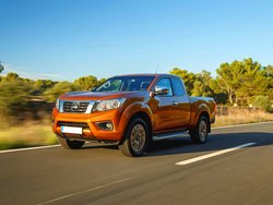 NISSAN NAVARA 2.3 dCi 4WD Double Cab + RIDOTTE