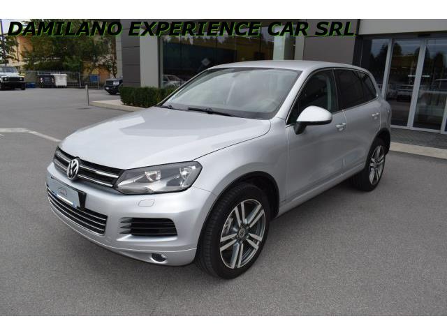 VOLKSWAGEN TOUAREG 3.0 TDI 245 CV tiptronic BlueMotion