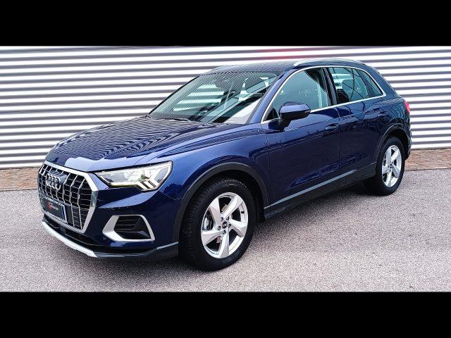 AUDI Q3 35 TFSI S-TRONIC BUSINESS ADVANCED