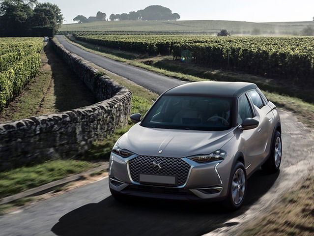 DS 3 CROSSBACK E-TENSE DS 3 Crossback E-Tense Performance Line