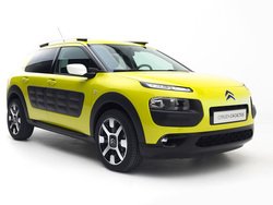 CITROEN C4 CACTUS PureTech 82 Shine