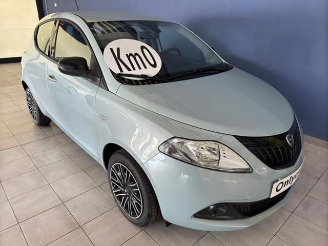 LANCIA YPSILON 1.0 FireFly 5 porte S&S Hybrid Oro