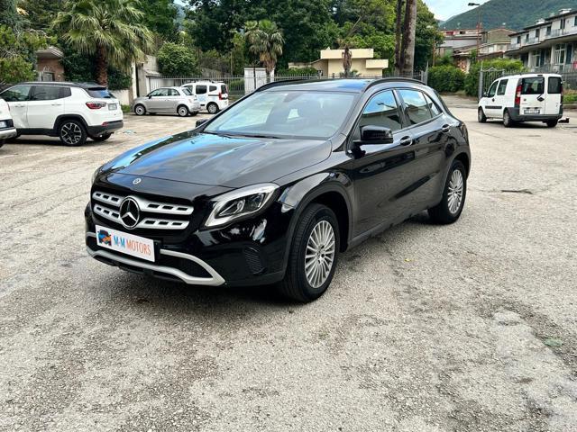 MERCEDES CLASSE GLA d Automatic Business