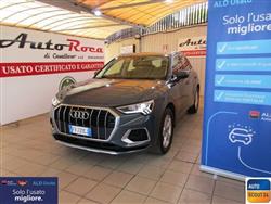 AUDI Q3 40 TDI quattro S tronic Business Advanced