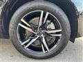 VOLVO XC60 B4 (d) AWD Geartronic R-design