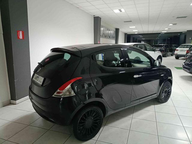 LANCIA YPSILON 0.9 TwinAir 85 CV 5 porte S&S Silver