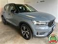 VOLVO XC40 RECHARGE HYBRID T5 Recharge Plug-in Hybrid R-design