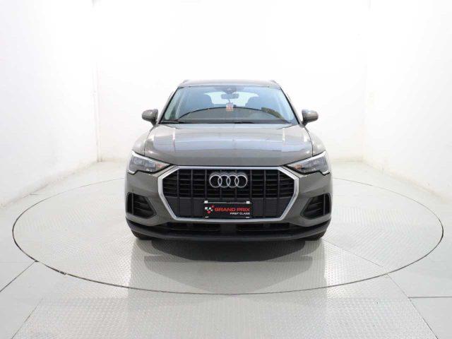 AUDI Q3 35 TDI S tronic Business