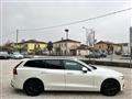 VOLVO V60 D4 AWD Geartronic Momentum