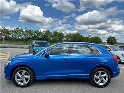 AUDI Q3 35 TDI S tronic Business Advanced