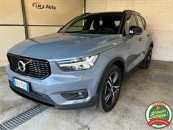 VOLVO XC40 RECHARGE HYBRID T5 Recharge Plug-in Hybrid R-design