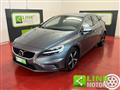 VOLVO V40 D2 R-design Momentum