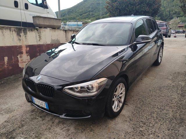 BMW SERIE 1 Sport XENON NAVI f20