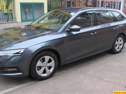 SKODA OCTAVIA WAGON 1.0 TSI Wagon Executive