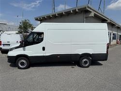 IVECO DAILY 35S14 V Daily 35S18HA8DV CRV 3.0 HPT PM-TM-DC 5p. Furgone Hi-Matic