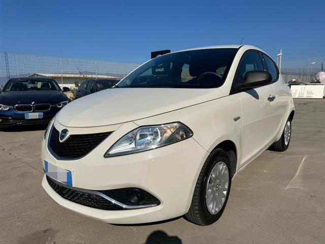 LANCIA YPSILON 1.3 MJT 16V 95 CV 5 porte S&S Silver