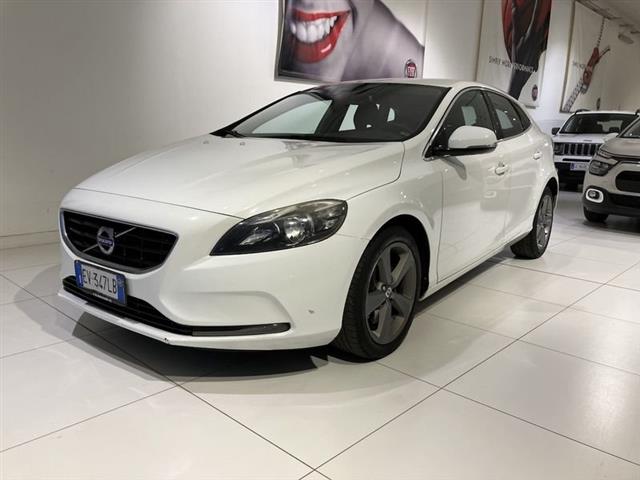 VOLVO V40 D3 Geartronic Business